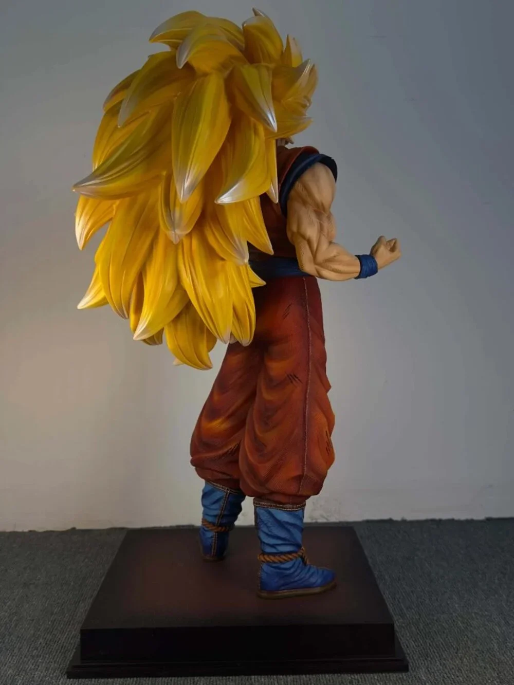 Large Anime Dragon Ball Son Goku Figure Statue Super Saiyan 3 Yellow Hair Gift